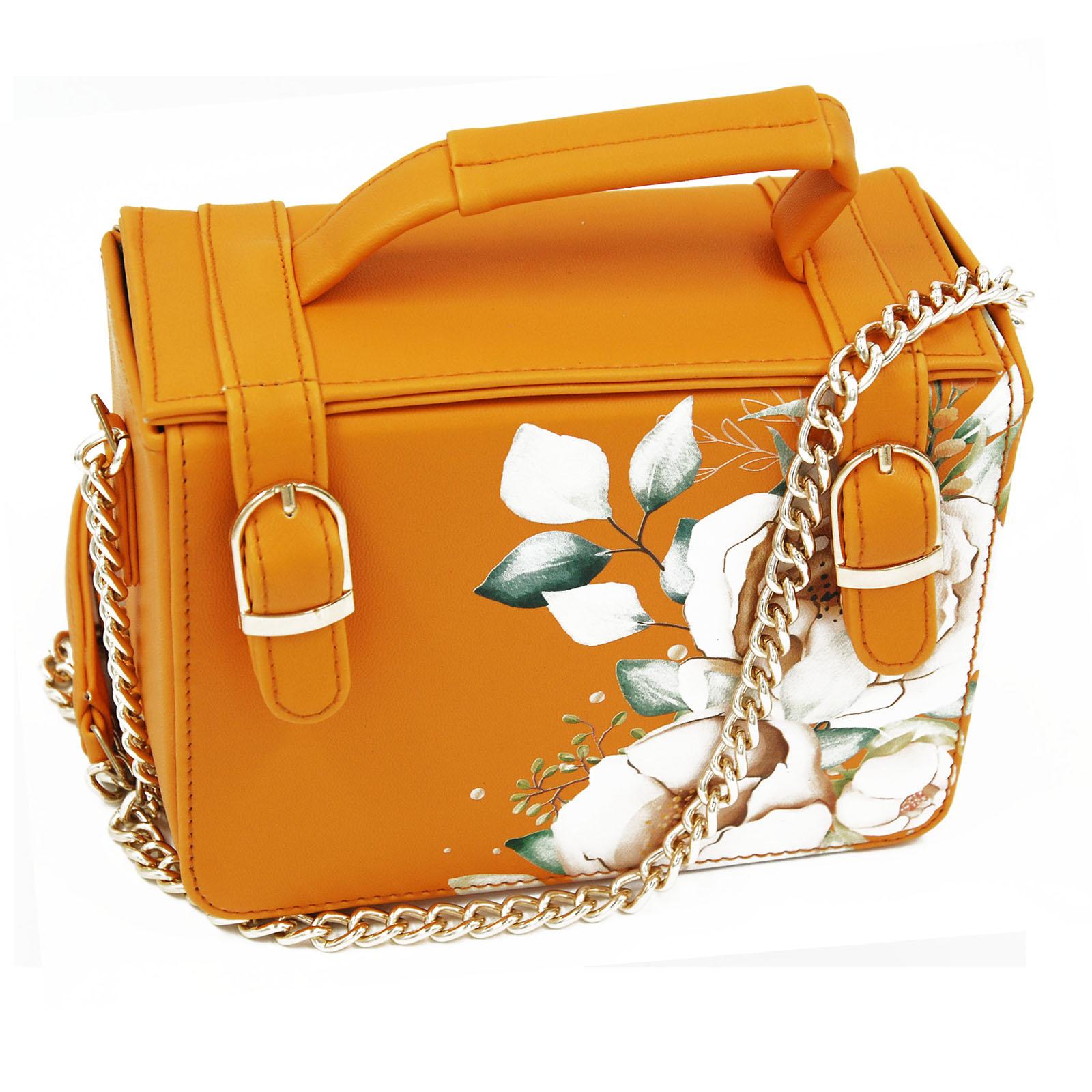 Box type sling bag.., Women's Fashion, Bags & Wallets, Cross-body Bags on  Carousell